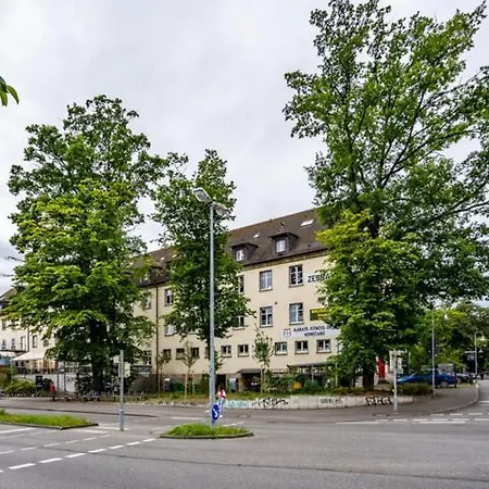 Hotel Cherisy - Volldigitales Mit Self-check-in Mit Aufzug