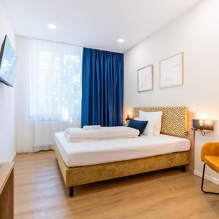 Hotel Cherisy - Volldigitales Mit Self-check-in Mit Aufzug