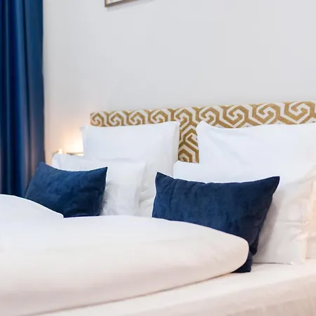 Cherisy - Volldigitales Mit Self-check-in Mit Aufzug Hotel Constanza